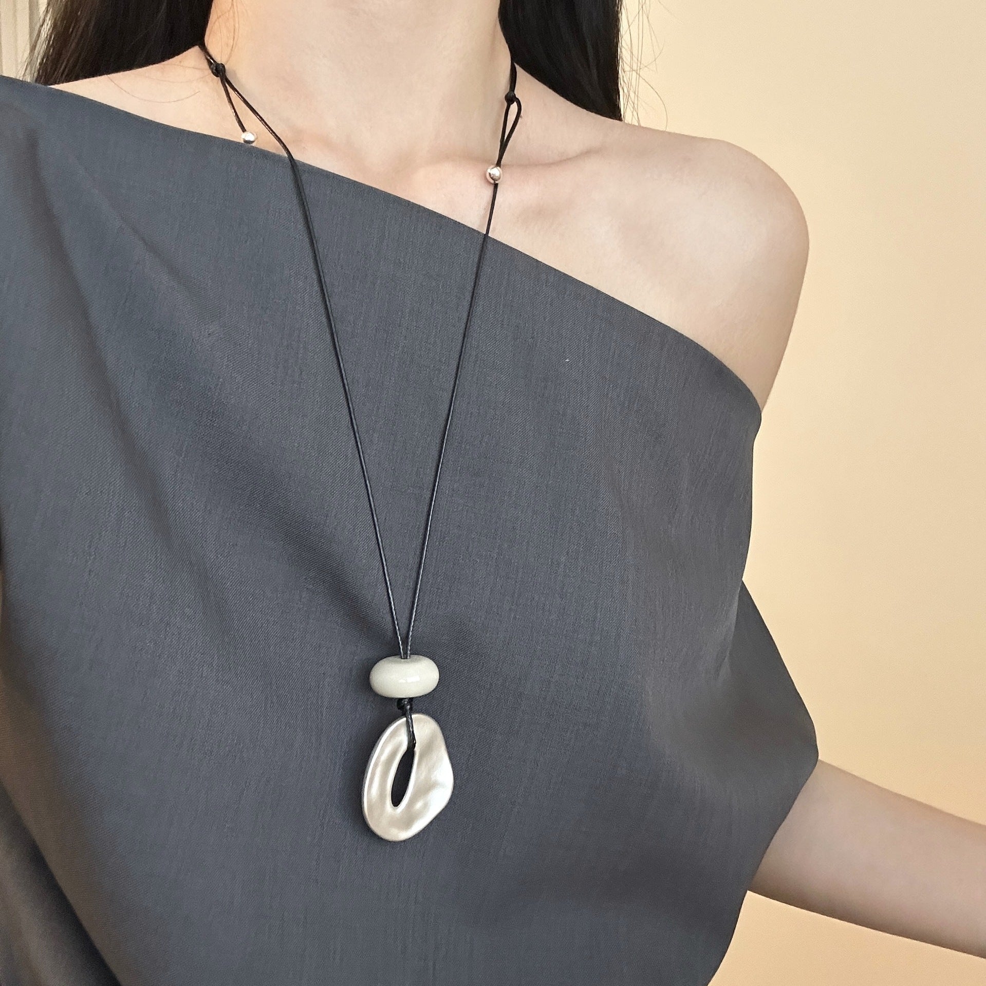 Irregular matte openwork oval pendant long necklace
