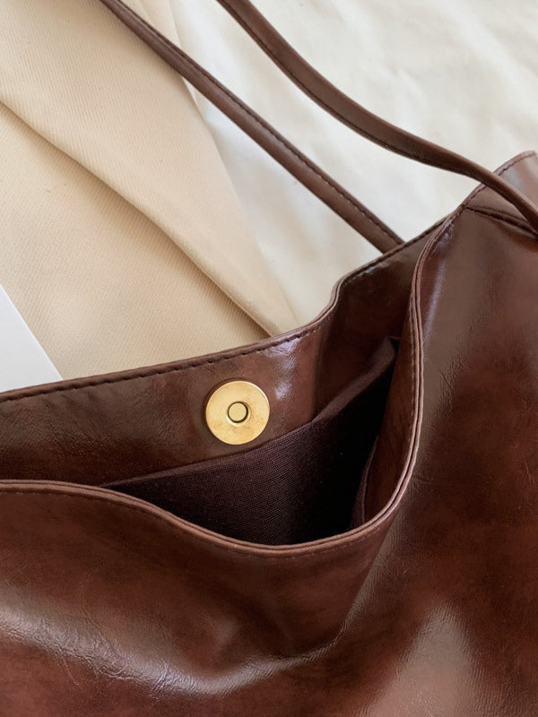 Large-capacity soft leather shoulder bucket bag