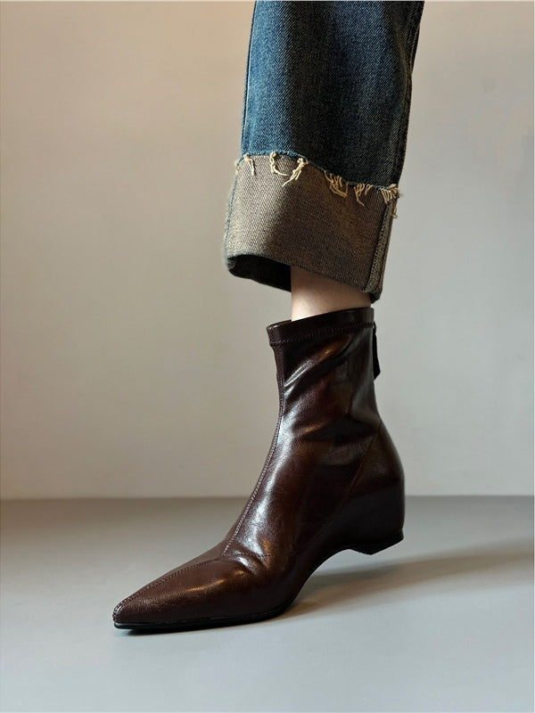 Pointed-toe soft leather stretch boots with back zipper wedge boots