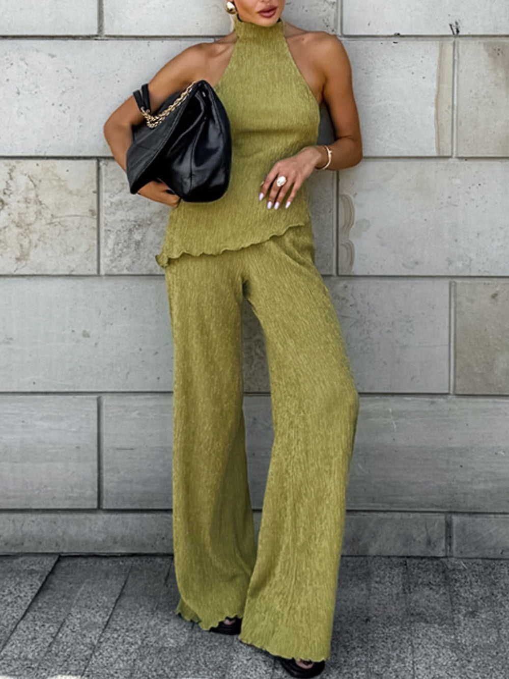 Halter neck pleated textured set