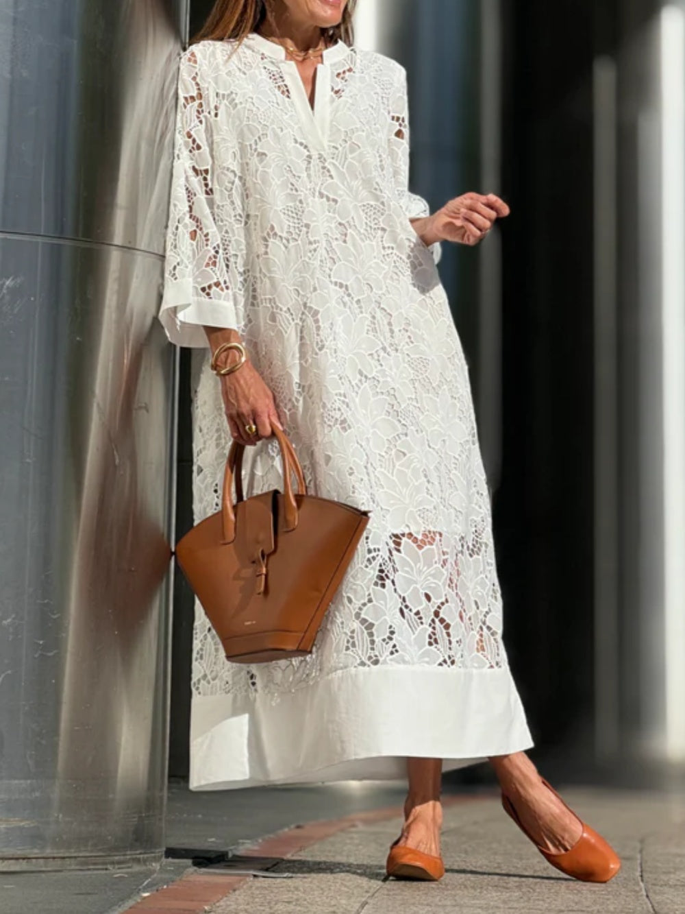 V-neck lace white loose dress