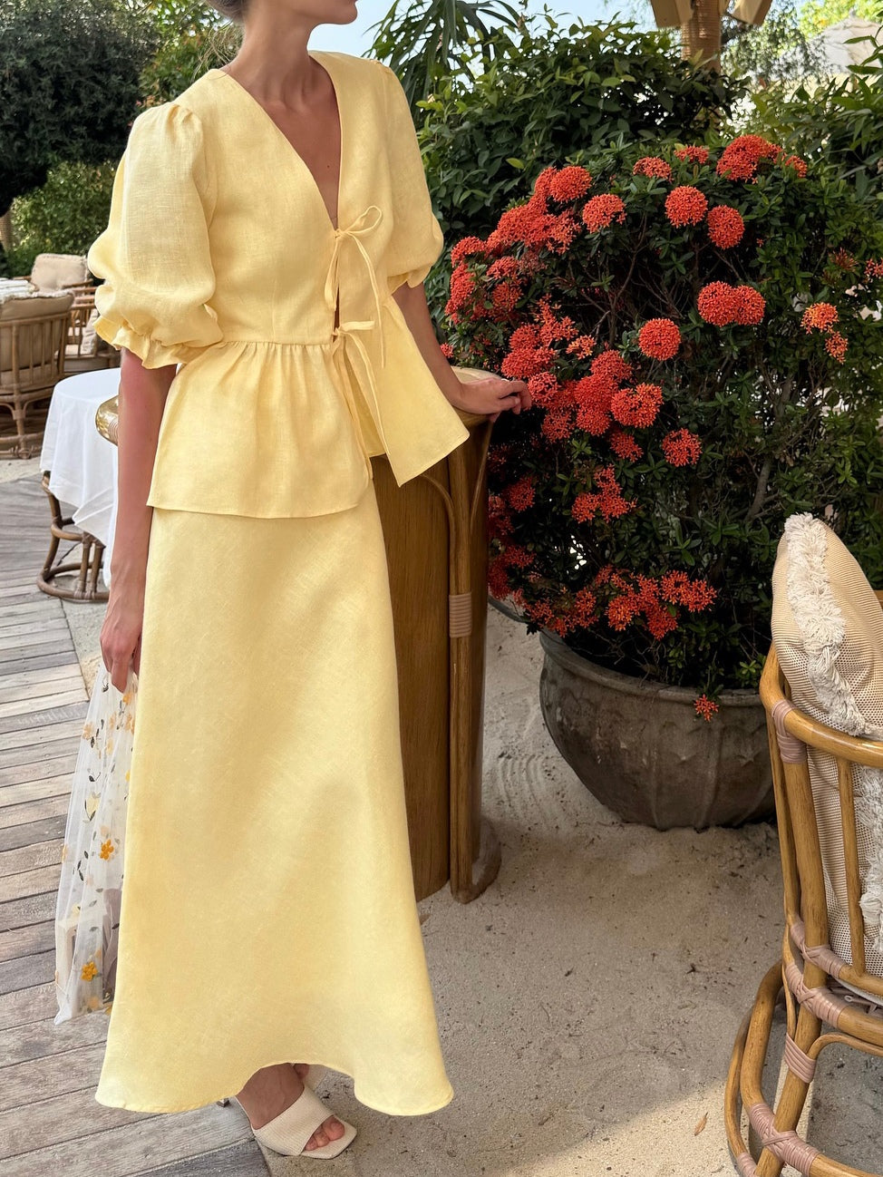 Yellow V-neck Mid-sleeve Top High Waist Skirt Linen Suit