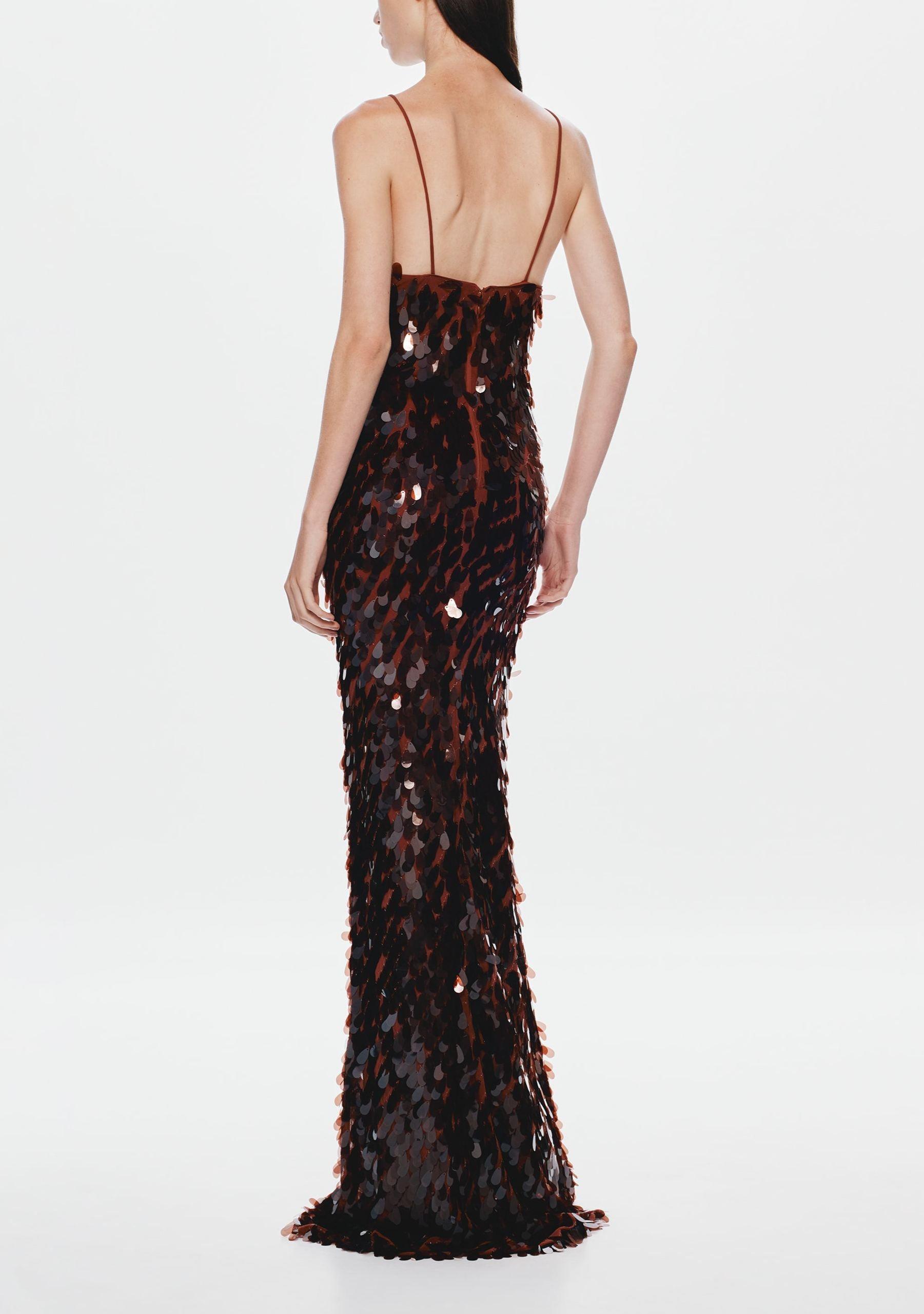 Low-cut hollow strap backless sequined dress